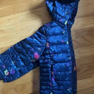 Girls navy blue with flowers GAP light puffer jacket